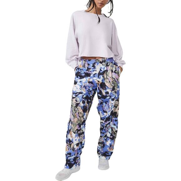 NEW Free People Mesmerize Me Print Cargo Pants Size Medium Purple Camo Wide Leg - Picture 16 of 16